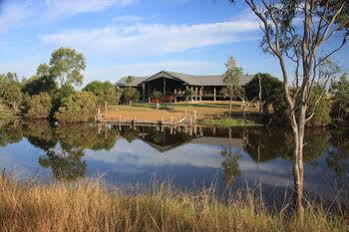 Villa Henderson Park Farm Retreat Yeppoon Exterior foto